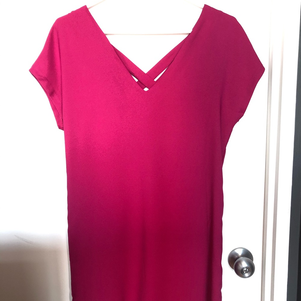 Dynamite Fuchsia V Neck Shift Dress
